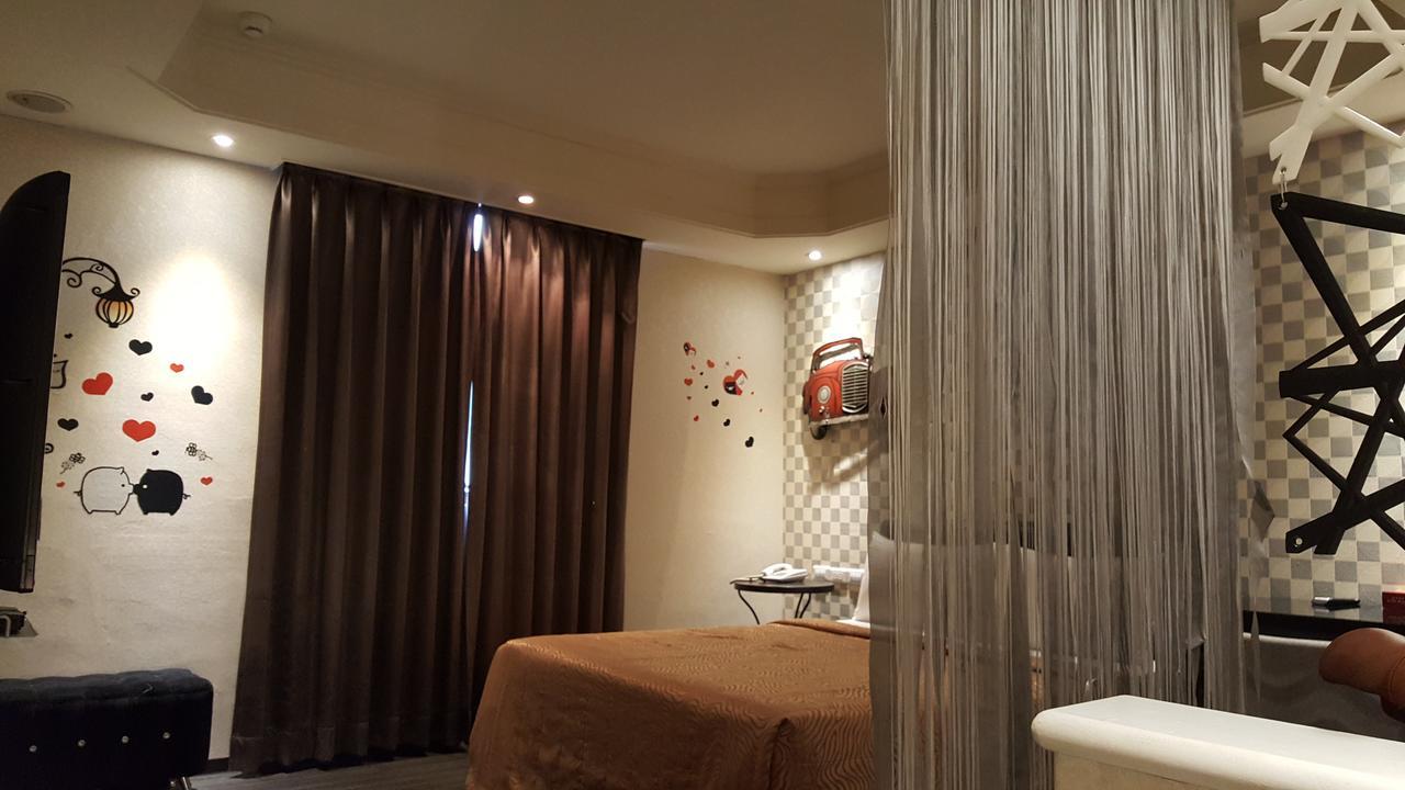 Windmill Fashion Hotel Καοσιούνγκ Εξωτερικό φωτογραφία